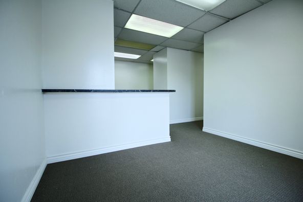 Crenshaw Bloulevard : 17725 Crenshaw Blvd, Torrance, CA 90504